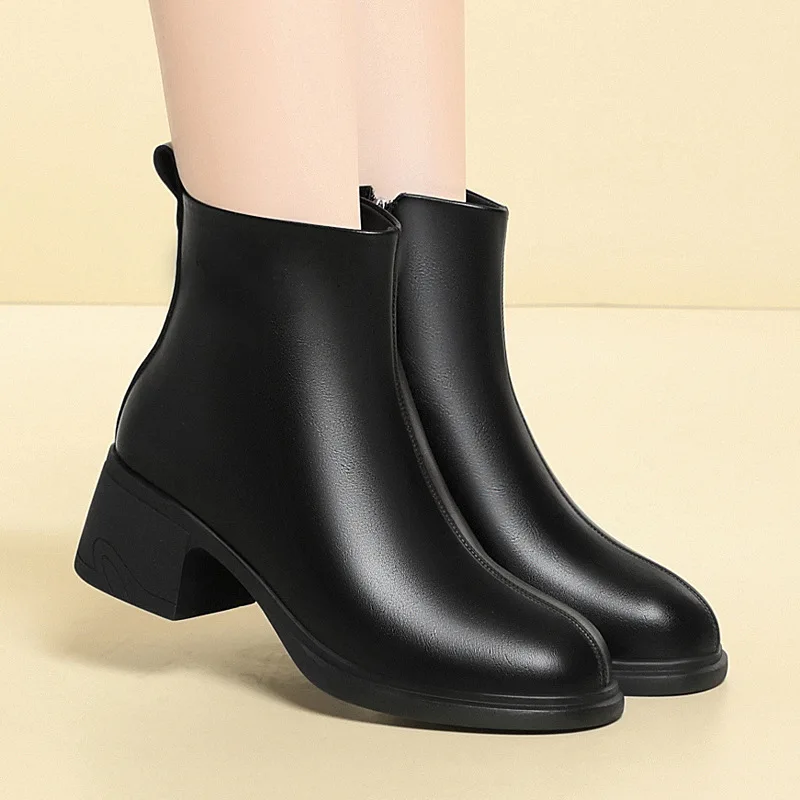

5.5cm Winter Elegant Women's Shoes Soft Leather Ankle Boots 2025 Block Heels Short Fur Snow Plush Boots for Office Mom Daily