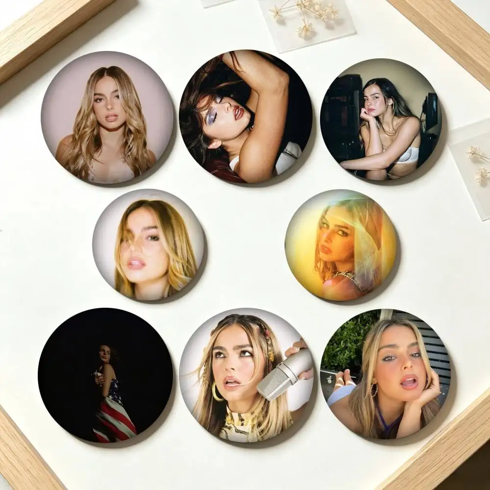 A-Addison Rae Pop Artist 25mm 32mm 44mm 58mm 75mm Brooches Badges Pins for Accessories Gift