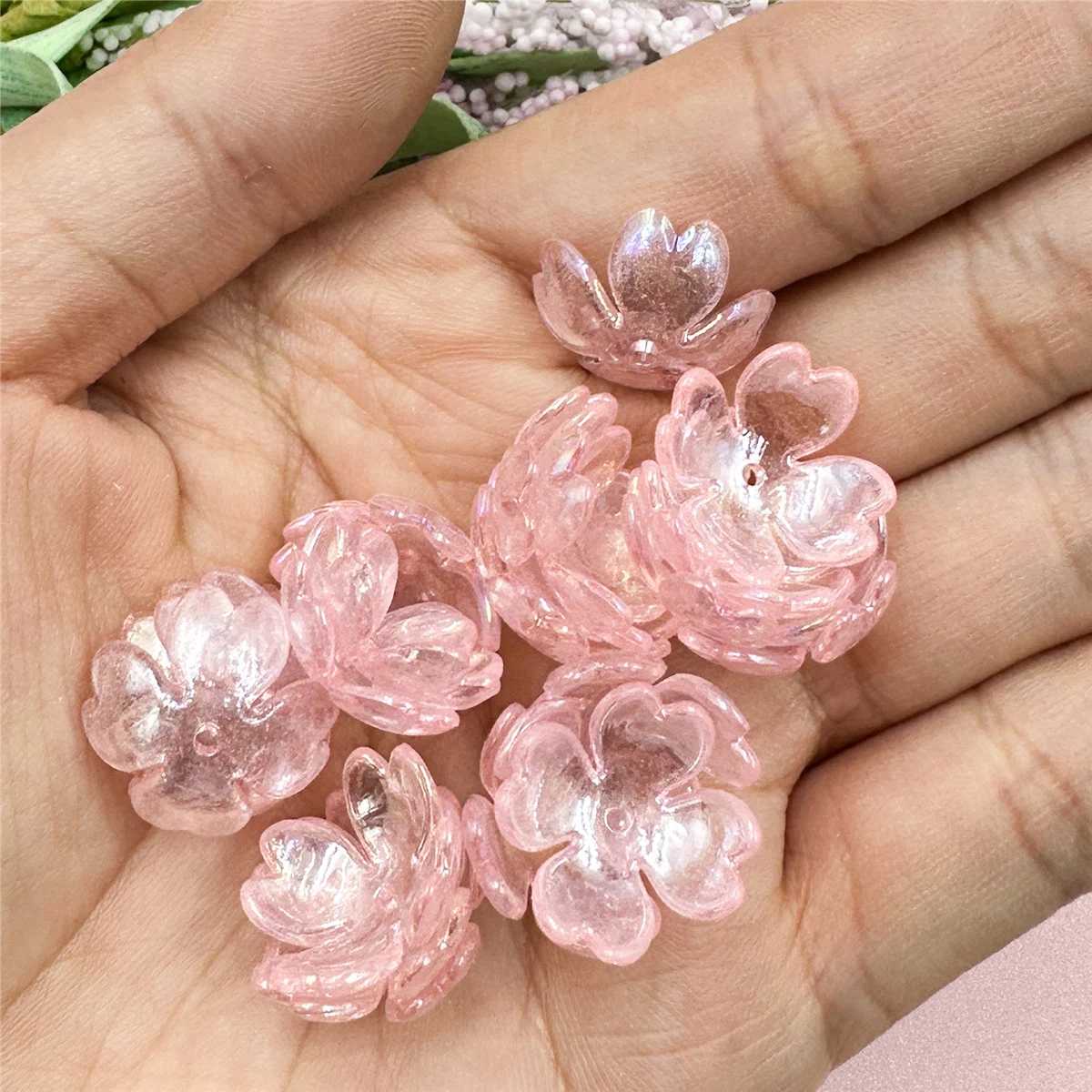 20Pcs/bag 15.5mm DIY Acrylic Loose Flower Beads Caps Jewelry Making Pendant Handmade for Bracelet Necklace Hairpins Accessories