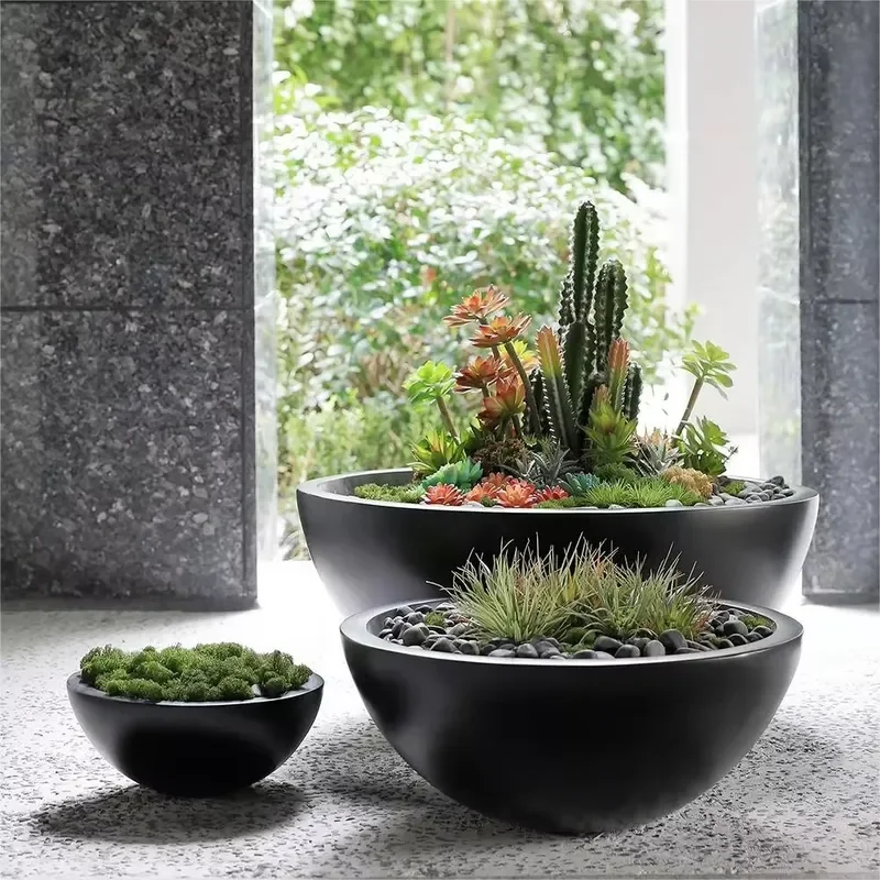 for Light Luxury Creative Traditional Style Powder Coated Magnesium Mud Flower Pot for Home Garden Factory Customized