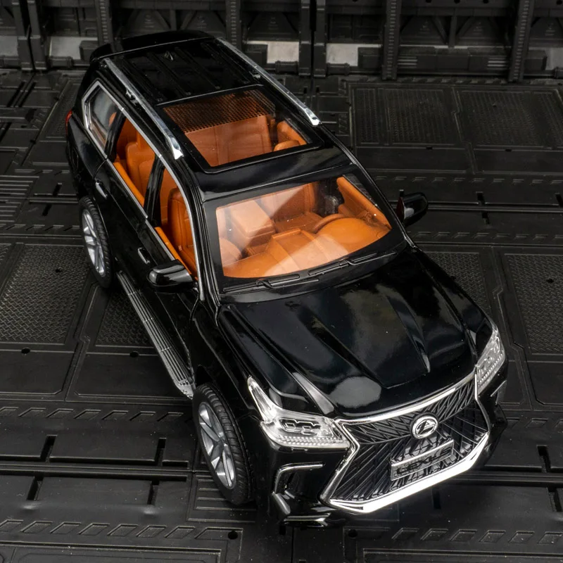 Modelo de vehículo todoterreno de aleación Lexus LX570 1:24, puertas y capó de motor, el maletero se puede abrir tiene funciones de sonido y iluminación