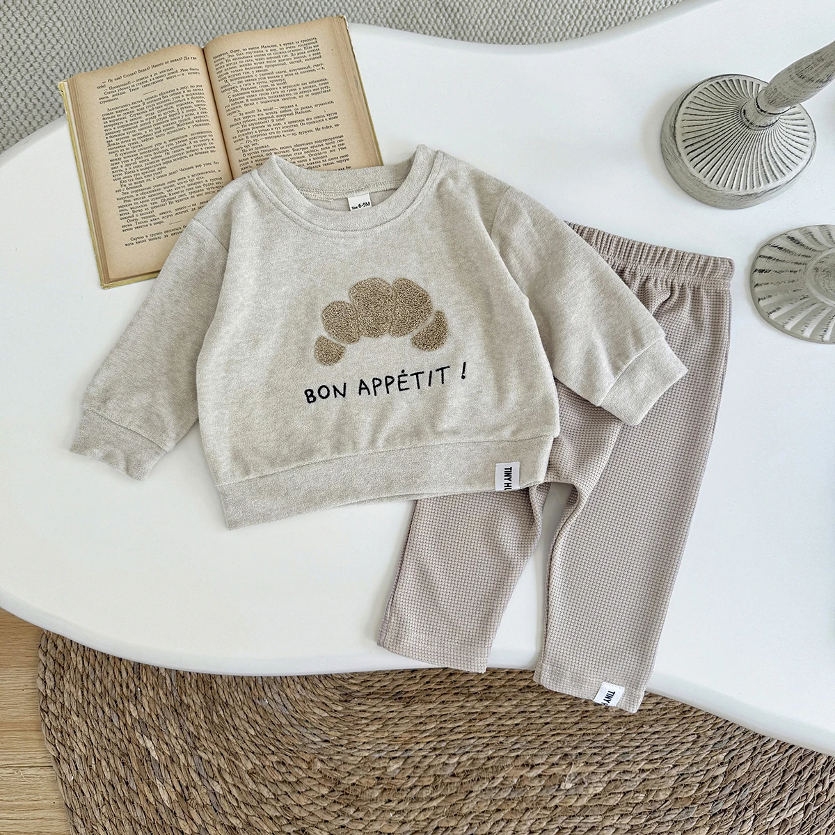 

2Pcs/set Toddler Newborn Baby Outfits Cow Horn Bun Towel Embroidery Tops& Long Striped Pants Casual Daily Clothes Children's