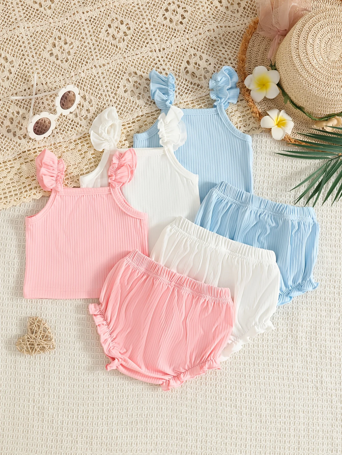 Baby Girl Summer 6Pcs Outfit Flying Sleeve Cami Top Bee Patch Solid Ribbed Triangle Bloomer Shorts Infant Summer Clothing Set