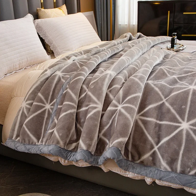 Thicken Double-layer Plush Blanket Comfortable Non Shedding Bed Sofa Cover Blanket Simple Retro Print Home Lunch Break Blankets
