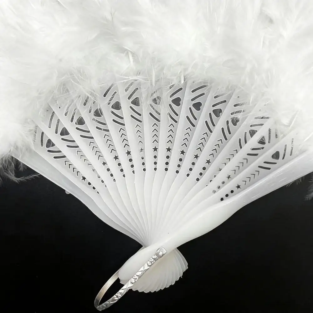 Handmade White Hand Fan 38*24cm Multicolors Ladies Folding Fur Fans Crafts Gifts Chinese Style Hanfu Fan