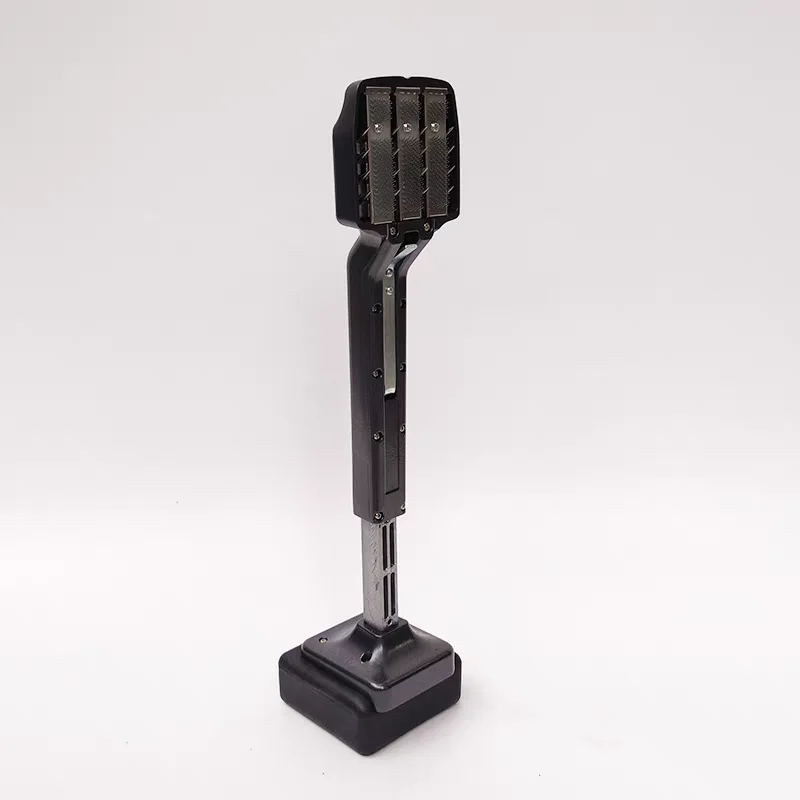 Carpet Knee Kicker Stretcher Tool with Adjustable Prongs and Non-Slip Grip for Carpet Installation Fitting and Flooring Work