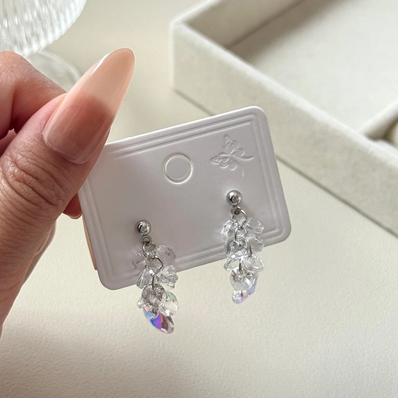 GANPUP Trendige Glänzende Acryl-Kristall-Quasten-Ohrringe für Damen, Modische Neue Ohrstecker, Schmuckgeschenk für Hochzeiten – Detail 2