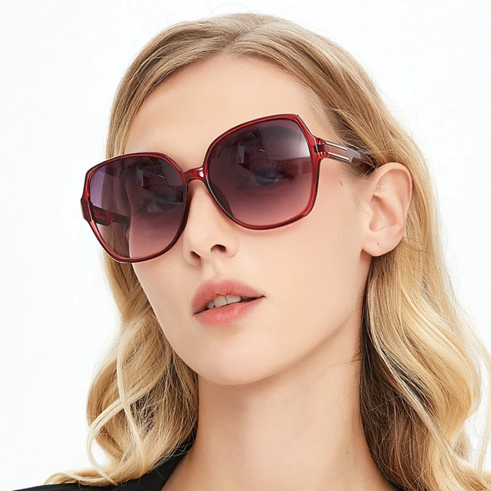 Cat Eye Gradient Color Sunglasses for Women Metal Big Frame Black Fast Selling Luxury Women Polarized Sunglasses Sunwear UV400
