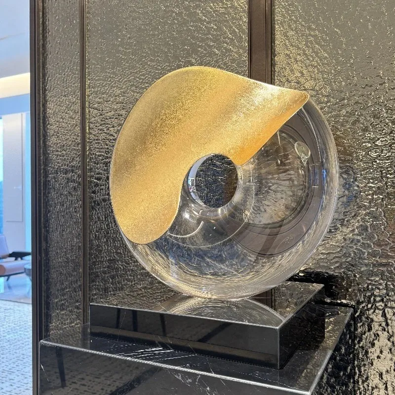 

Прозрачная акриловая однотонная круглая художественная статуя, орнамент ручной работы, элегантные ремесленные скульптуры, украшение для дома в отеле