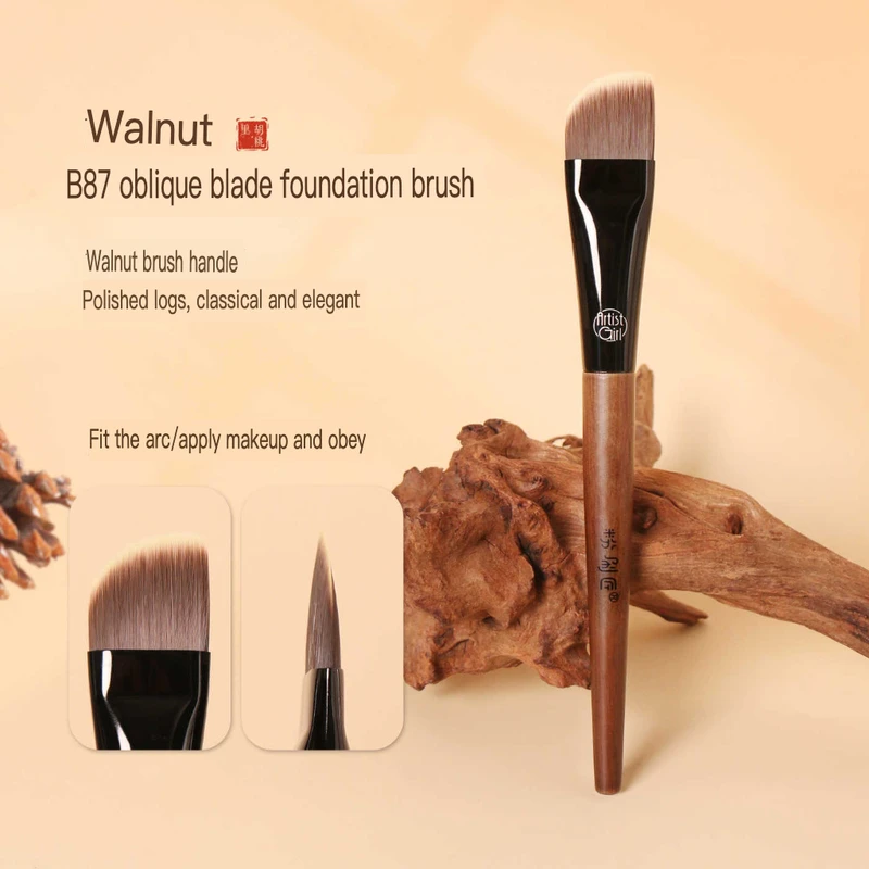 

Painter B87 Angled Blade Foundation Brush, Seamless Translucent, Portable And Quick To Apply Makeup, Beginner Makeup Brush