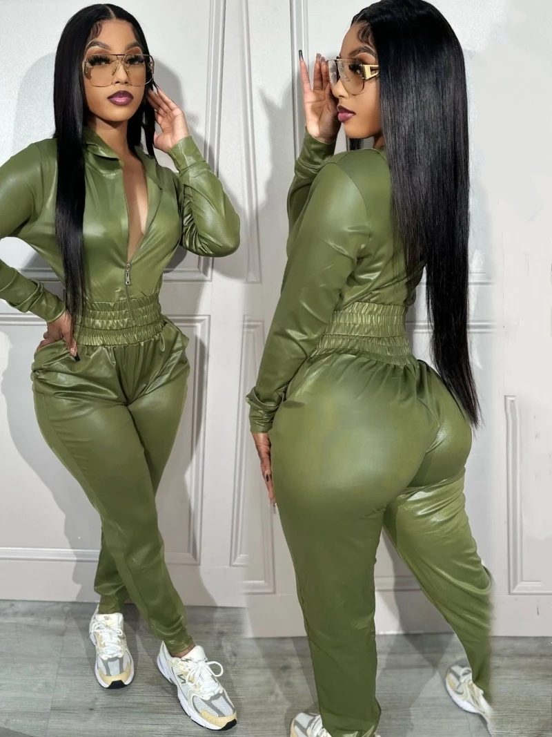 Streetwear PU Pelle Set da 2 pezzi Completi da donna Abbigliamento autunnale Donna Top corto con cappuccio e pantaloni Set Set da donna in ecopelle