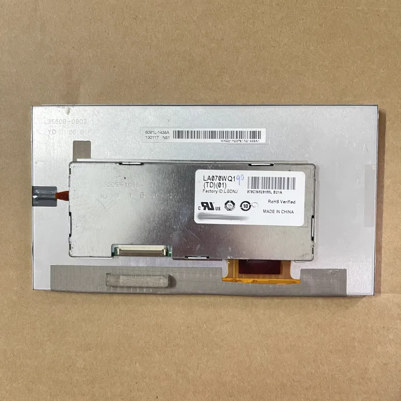 

LA070WQ1(TD)(01) LCD display screen