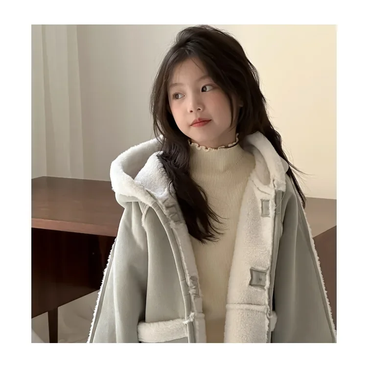 Girls Base Shirt Korean 2024 New Winter Girls Black Fungus Edge Sweater Base Sweater Children Thick and Warm Inner Wear