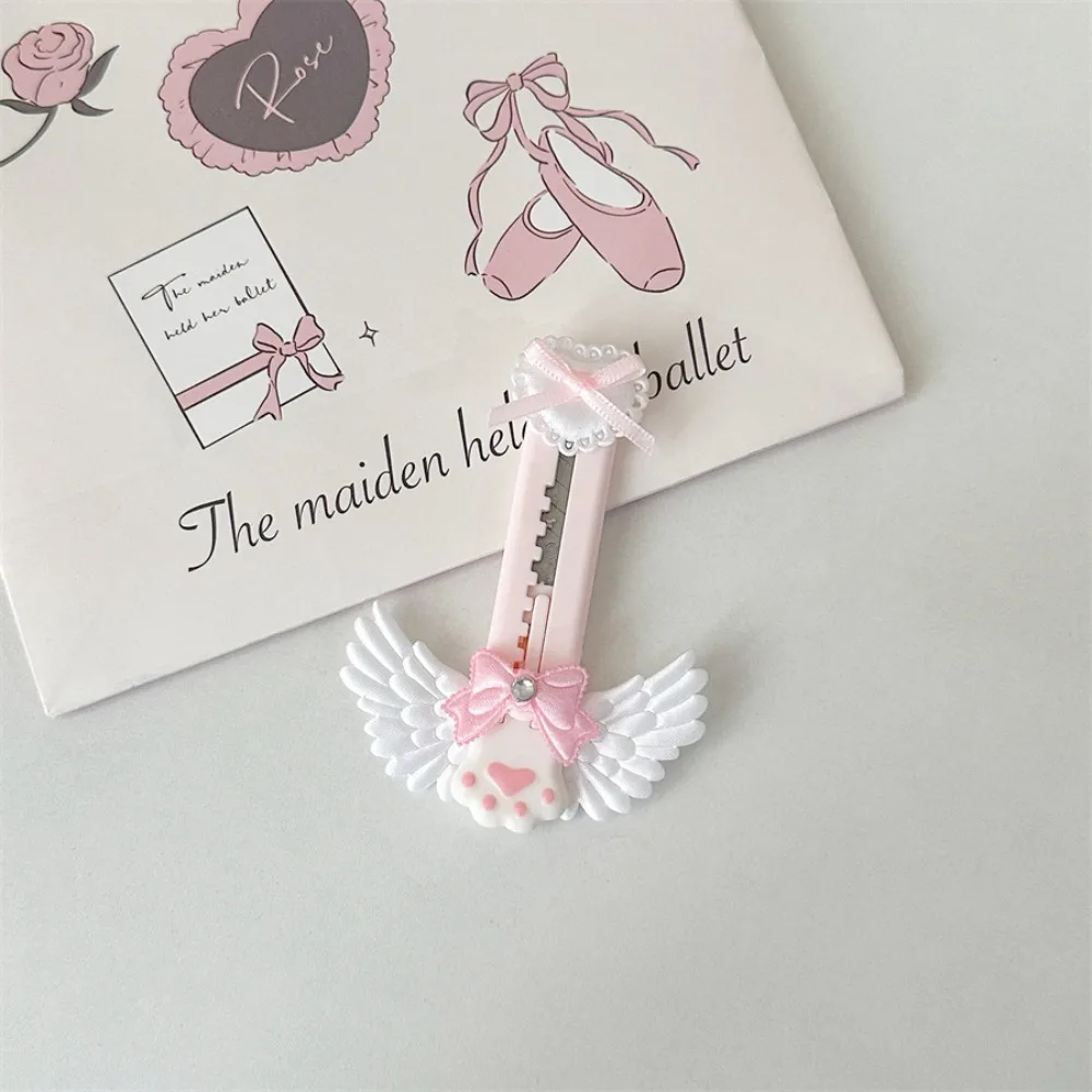 Mini Bowknot Style Utility Knife Cat Paw Compact Mail Knife Exquisite Lightweight Express Box Knife
