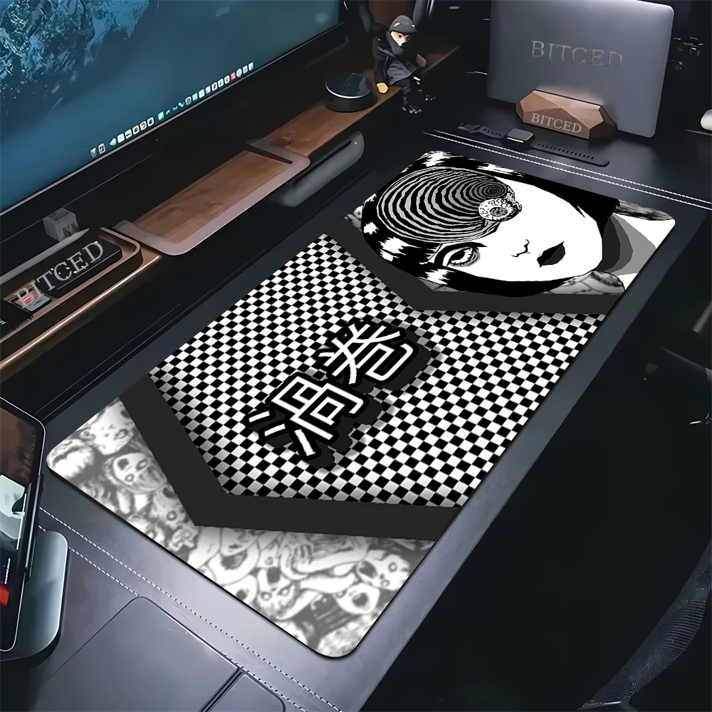 

Large Gamer Mouse Pad Anime Table Pad Junji Ito Tees Horror Natural Rubber Carpet HD Print Deskmat Extended Gaming Keyboard Mats