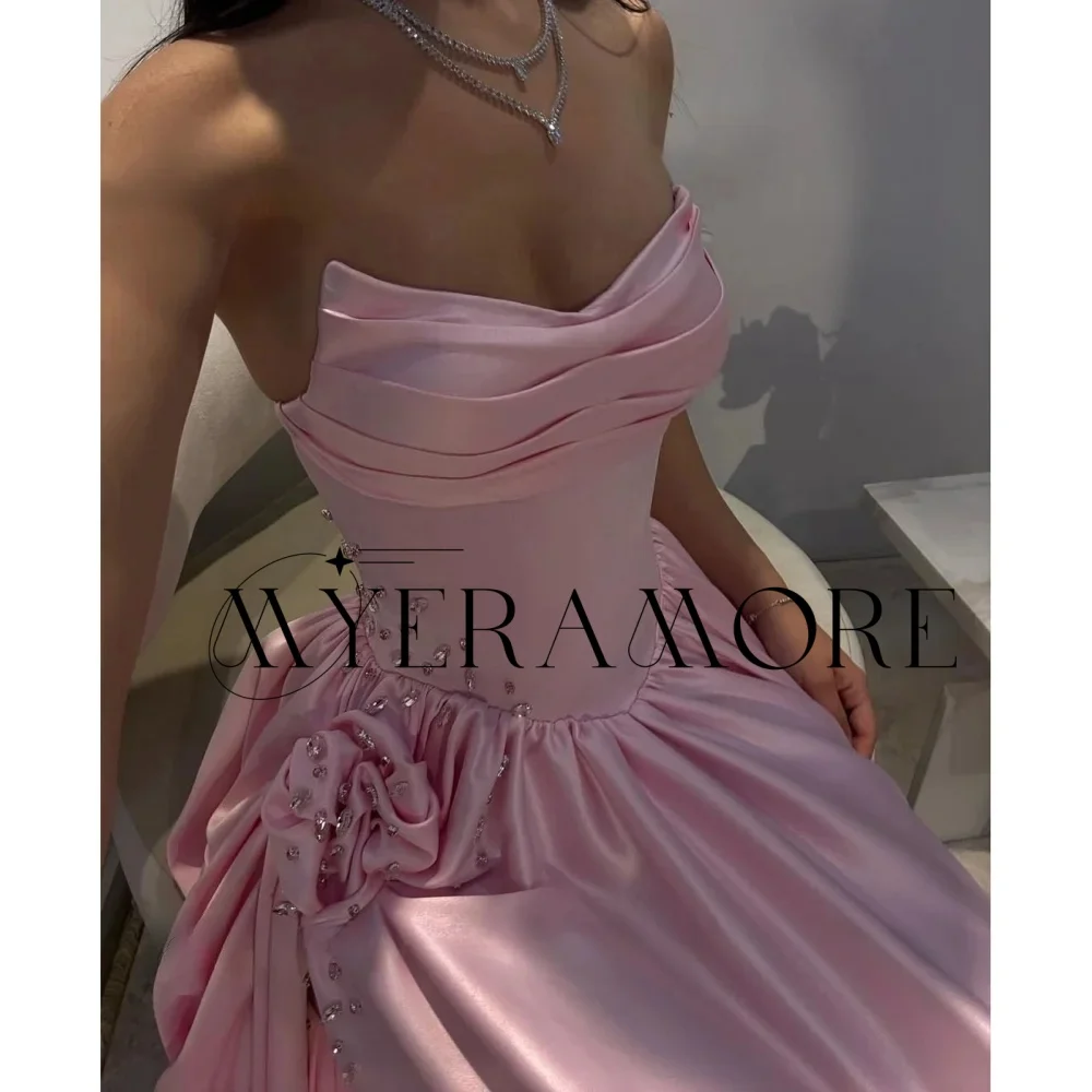 Exquisite trägerlose Abendkleider, rosa A-Linie, Blumen, Seitenschlitz, Falten, Ballkleider, maßgeschneiderte Robes de Soirée