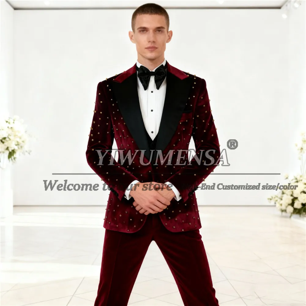 

Customized Gold Pearls Velvet Suit Men For Wedding Black Peaked Lapel Prom Blazers Customized 3 Pieces Sets Gromm Tuxedos Attire