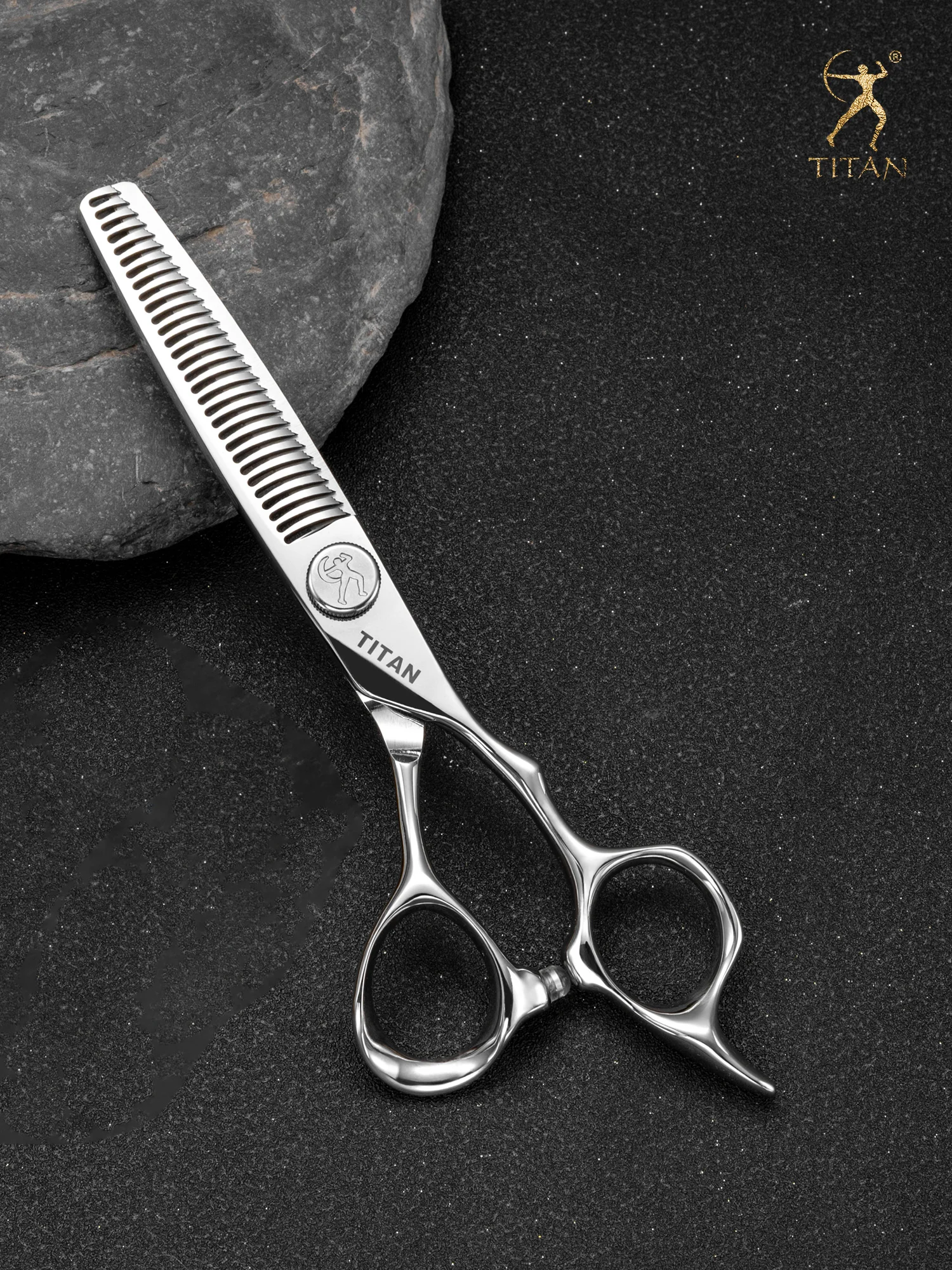 Titan 6 Zoll Haarschere für Friseure und Barbiere – Detail 7