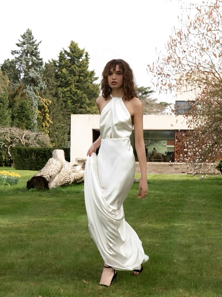 High-end branco cetim vestidos de noite halter sem costas longo casamento praia férias celebridade cerimônia de formatura vestidos novo 2025