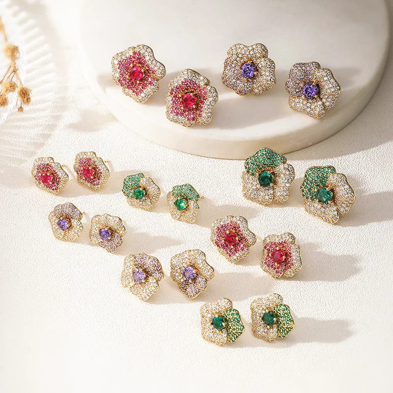 

Women's earrings plated with 18k gold, colored zircon flowers, European and American fashion jewelry, party accessories