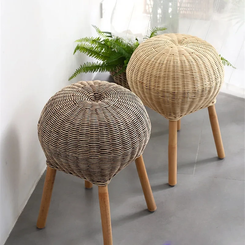 Rattan Low Stool Shoe-changing Stools Balcony Ottomans Bench Pastoral Style Handmade Solid Wood Make up Stools for Bedroom