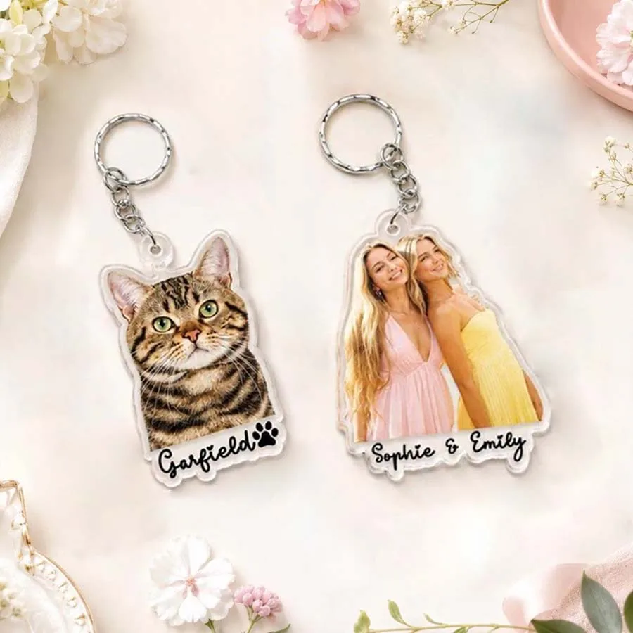 A Photo-customized Personalized Acrylic Keychain, Special-shaped Acrylic Car Keyring, Backpack Charm, For Couples, Friends, Pets