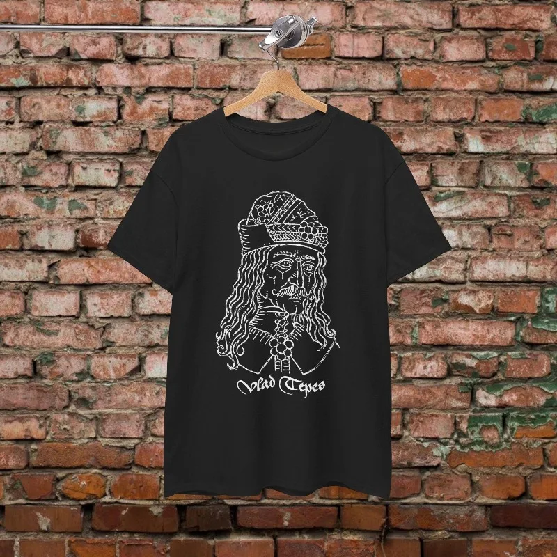 Vlad III Dracula Pattern Printed T-shirt Women Men Gothic Horror Style Top Spring/Summer Pure Cotton Short Sleeve Unisex T-shirt