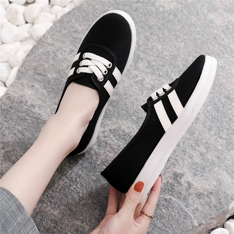 Versatile New Canvas Shoes Women\'s Little White Cloth Shoes ULZZANG Board Shoes Low Top Instagram Trendy Women\'s Shoes Fall 2024