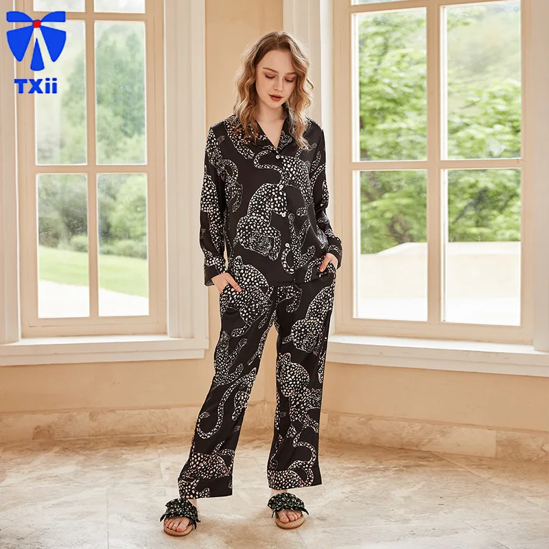 【 black jaguar 】comfortable Ice Silk Pajamas Women High-end Sense ins Style Lapel Spring/Summer Long Sleeve Home Suit 19