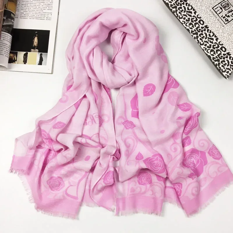 Kawaii HelloKittys Cotton Scarf Women Girls Large Shawls Cute Winter Print Tassel Scarves Lady Beach Stole Shawls Warm Scarf New