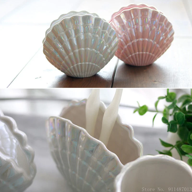 Japanese-style ceramic toothbrush rack bathroom swing table toothbrush base milky white, pink shell shape toothbrush holder