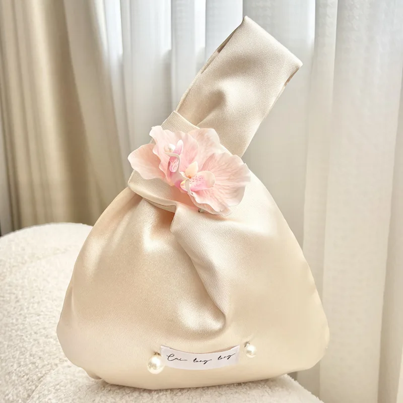 Flower Pendant Lunch Bag Cosmetic Bag New Chinese Style Shopping Handbag Knot Wrist Bag Small Item Pouch Cheongsam Accessories
