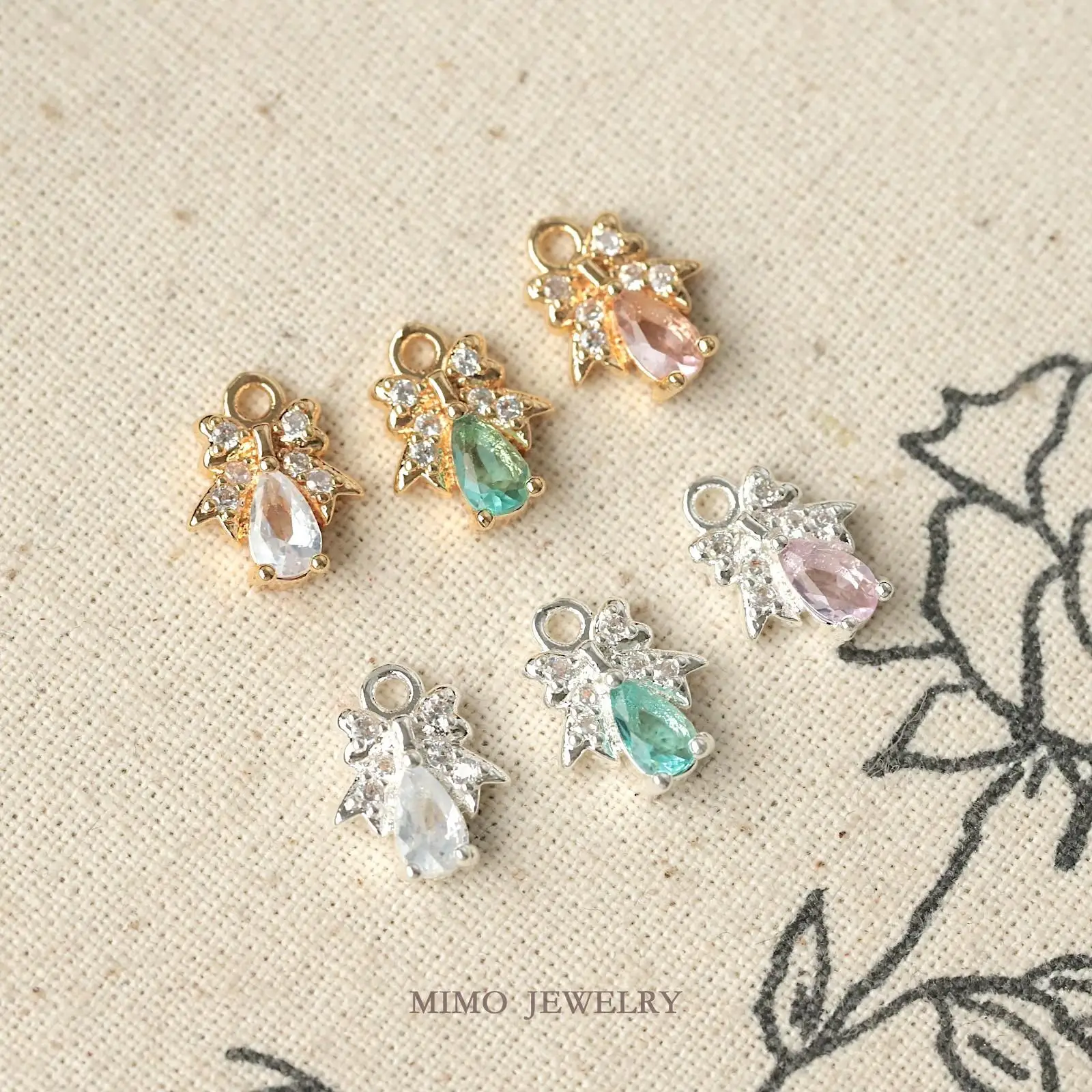 Sweet Wind Mini Three Color Waterdrop Bow Charms Pendant Supplies DIY Hand Brass Gold Plated Accessories 8*10mm