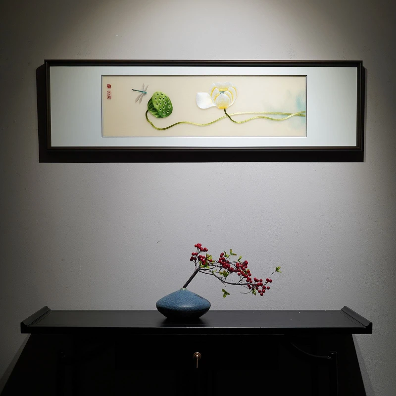 

Pure hand-embroidered finished products, high-end decorative paintings on the bedside of the living room and bedroom