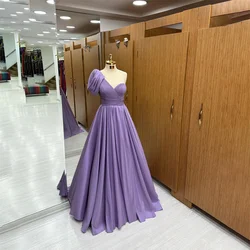 Lilie Lavendel eine Schulter Ballkleid eine Linie Party Kleid Fleck Falte Promi Kleider Hochzeits feier Kleid benutzer definierte вечерние платья