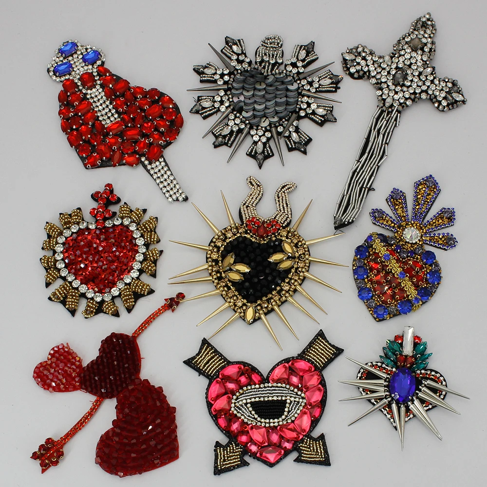 2pcs Strawberry Heart Wings Bead Appliques Sequin Patch Sword DIY Sew on Embroidery Decorative Badge Eye Rhinestones Accessories