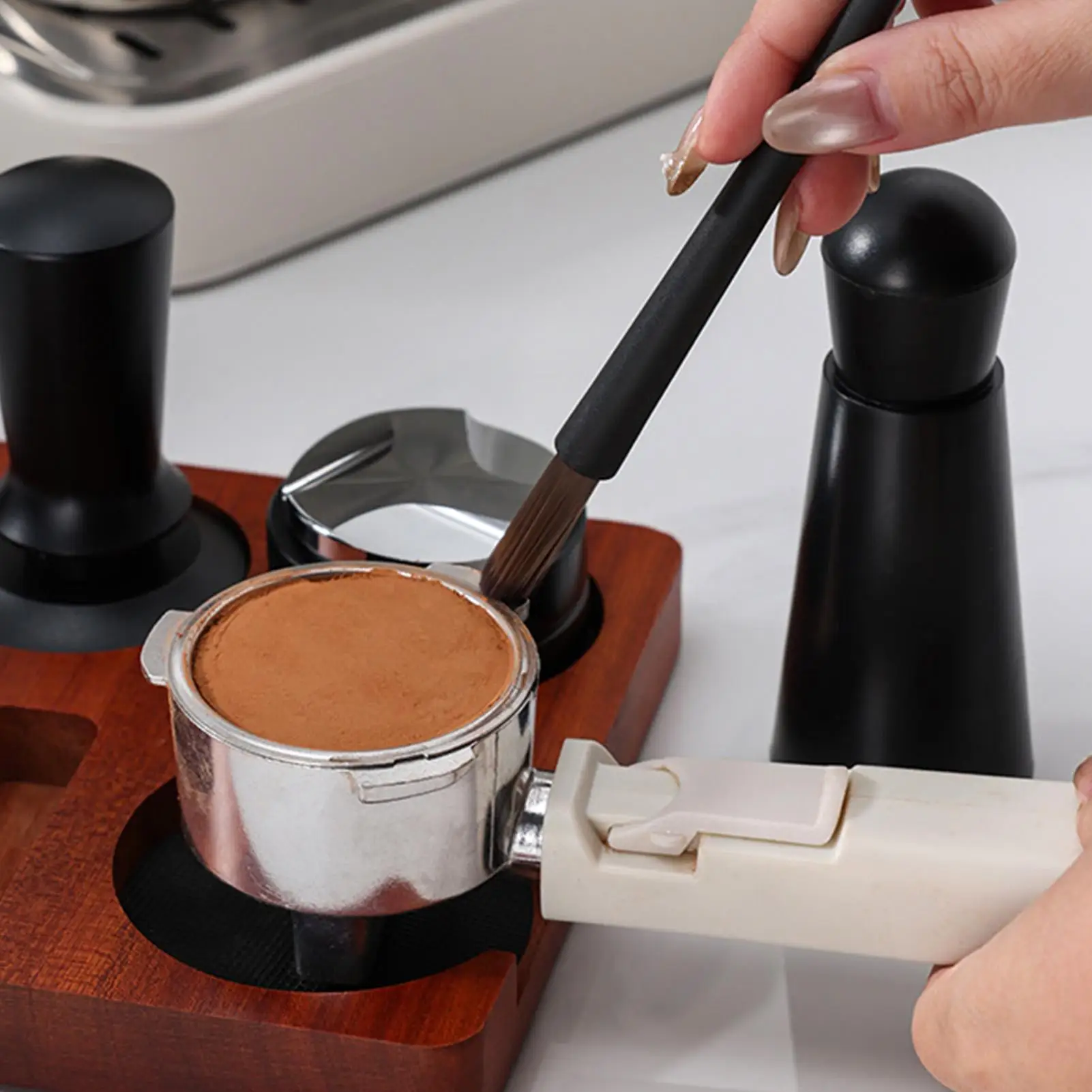Tamper Set 7 Pieces Ergonomic Anti-Slip Universal Professional Coffee Distributor Accessories Kit For Home Kitchen Studio Bar