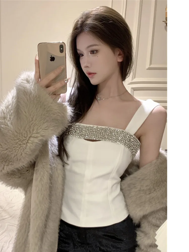 

Изысканный короткий жилет-бретелька с бриллиантами, женский весенне-летний облегающий сексуальный ажурный белый топ, нежные повседневные топы на бретелях