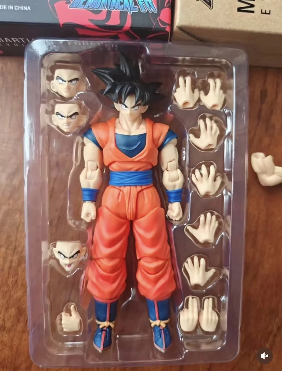 1/12 Scale Goku Action Figure - Bandai DBZ Collectible