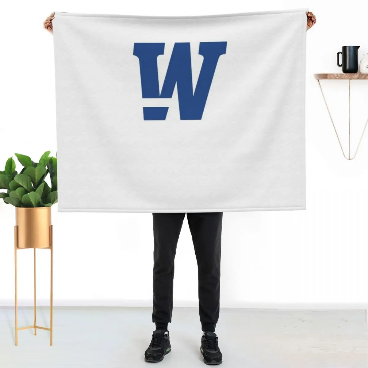 Widener University pride Throw Blanket Plaid on the sofa bed plaid Cute Bed Flannel Thermals For Travel Blankets