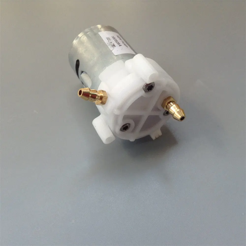 

360 Self-Priming Water Pump 3V-6V Small Gear Pump High Pressure 5M Range For DIY Hydraulic Excavator Model Water/Oil Pump