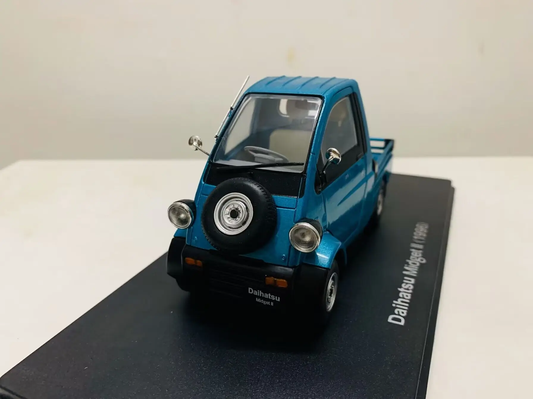 Daihatsu Midget II 2 Open Door, échelle 1:24, modèle de voiture moulé sous pression, cadeau, nouveau