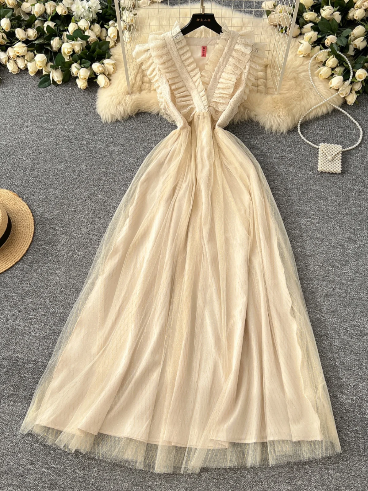 Ele Long Dr V-Ne Wa… - image