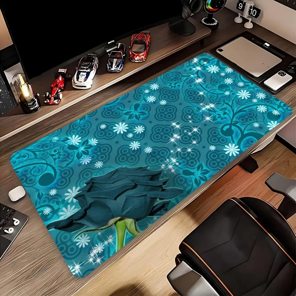 

Синий коврик для мыши с цветочным принтом, большой коврик для мыши с прошитыми краями, коврик для клавиатуры XXL, настольные аксессуары, идеально подходит для домашнего офиса