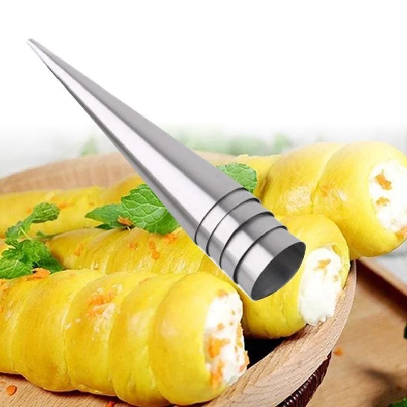 New Hot Sale 3pcs / Lot Baking Cones Stainless Steel Spiral Croissant Tubes Horn Bread Pastry Making Cake Mold Baking Supplies