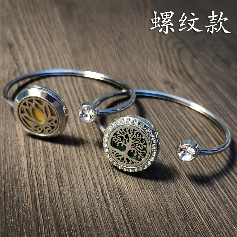 Aromatherapy Essential Oil Diffuser Bracelet, Stainless Steel Alloy, Hollow-out Life Tree, Diamond-studded Perfume Box Bracelet