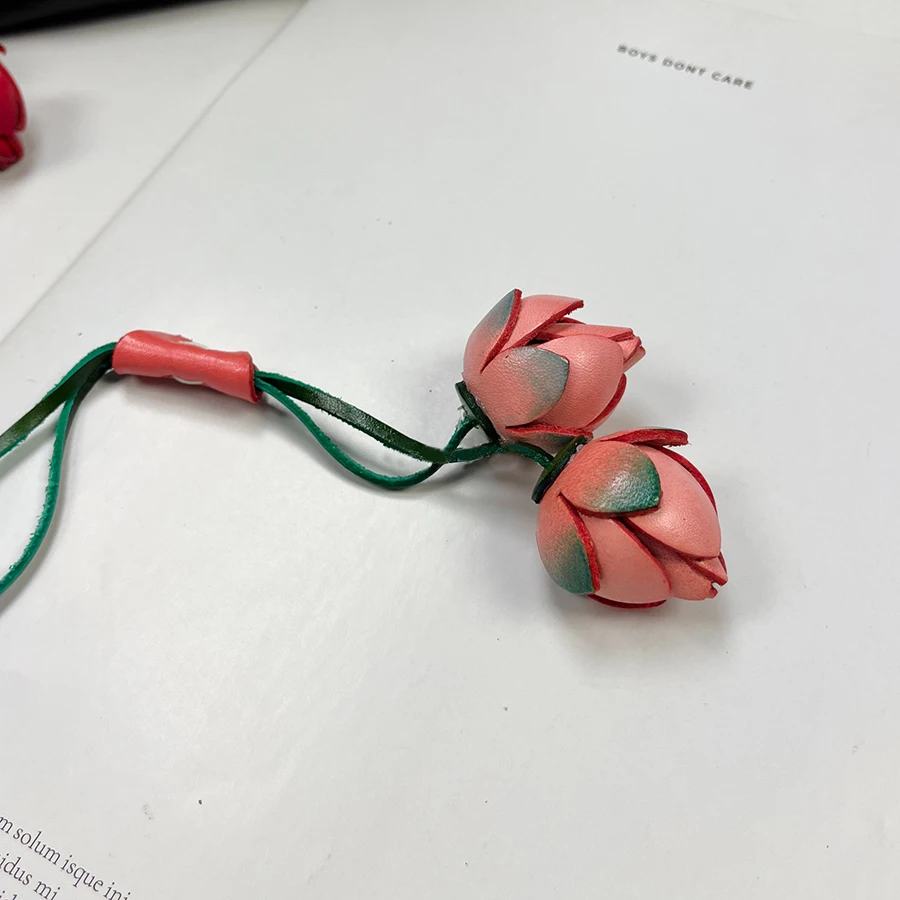 Cowhide Leather Bags Charm Flower Ball Pendant Luxury Fashion High-grade Lychee Flower Car Pendant Decoration Bag Accessories