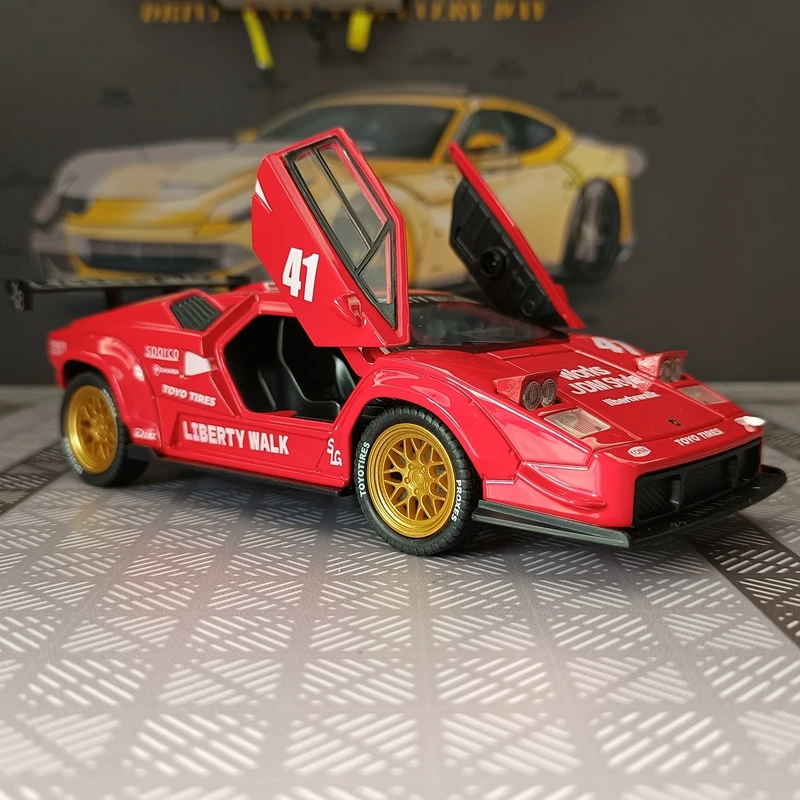 1:32 simulação Lamborghini Cantash LBWK versão modelo de carro em liga metálica, portas e capô do motor, porta-malas pode ser aberto
