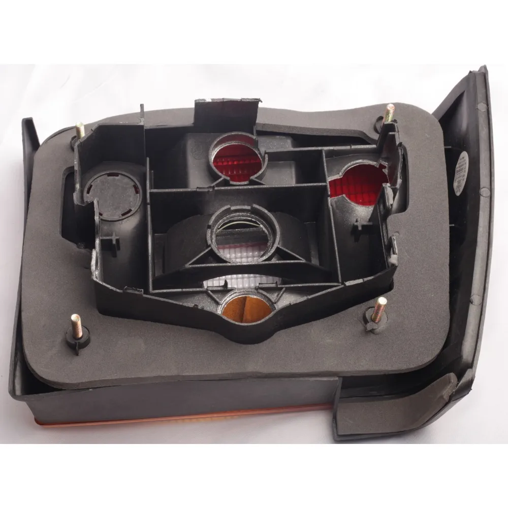 Left Right Auto Rear Tail Light for VW J.etta MK2