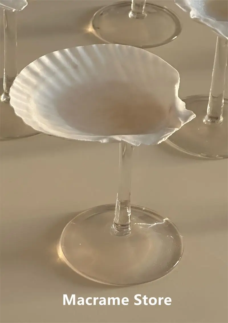 Handmade Art Natural Conch Shell Goblet Glass  Wine Glass Transparent Stem Glass temperament Ornament Rom decoration